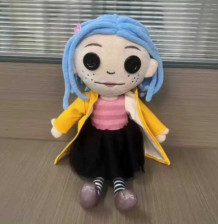 Peluche Coraline estambre
