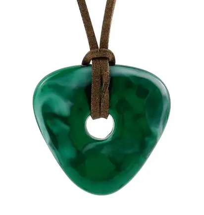 Collar de Coraline Piedra Verde 